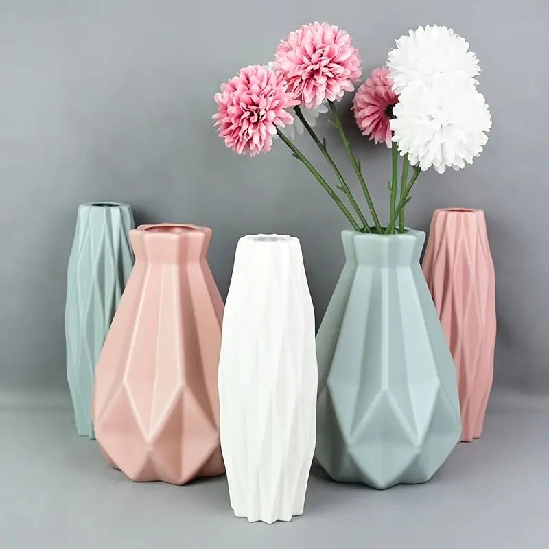 Modern Plastic Flower Vase for Home Decoration (1pc)