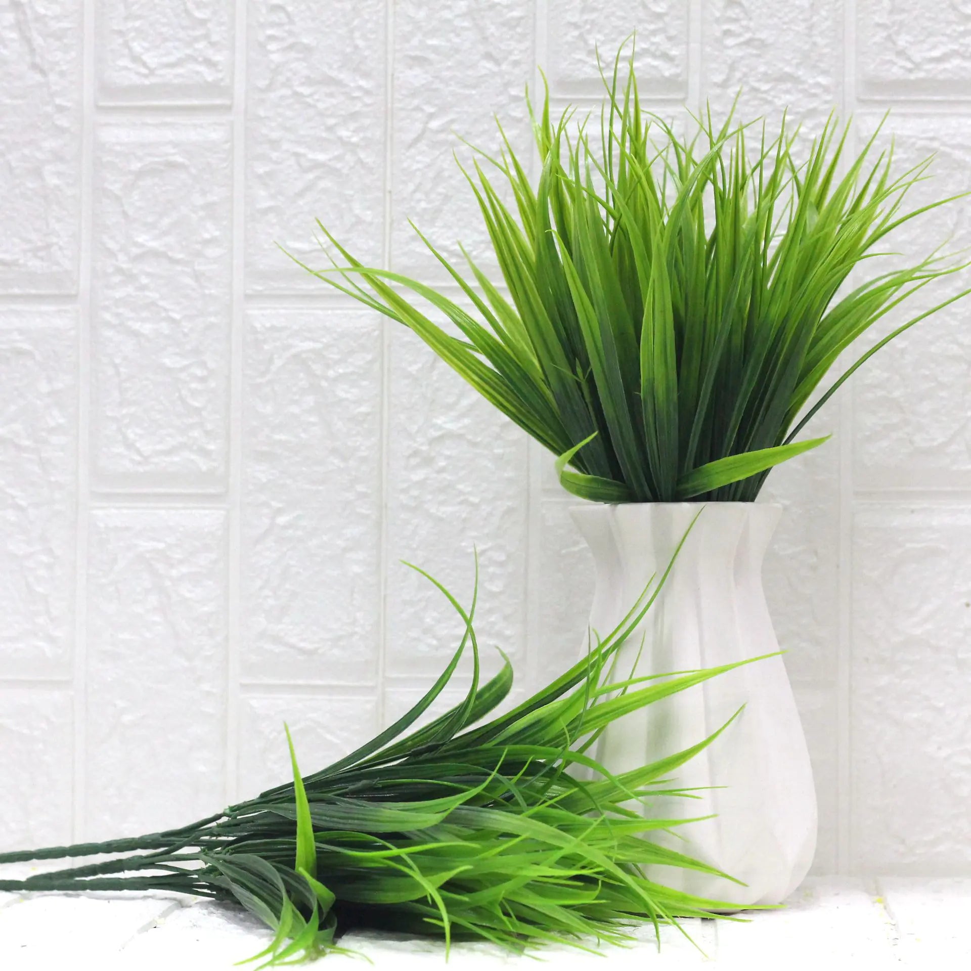 Decorative Artificial Spring Grass Plant Arrangement